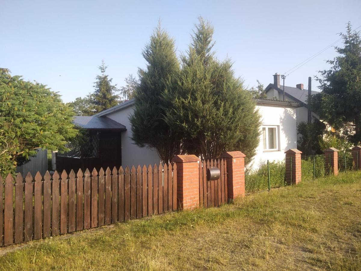 Domek W Spokojnej Podlaskiej Wsi Czerwonki  Kültér fotó